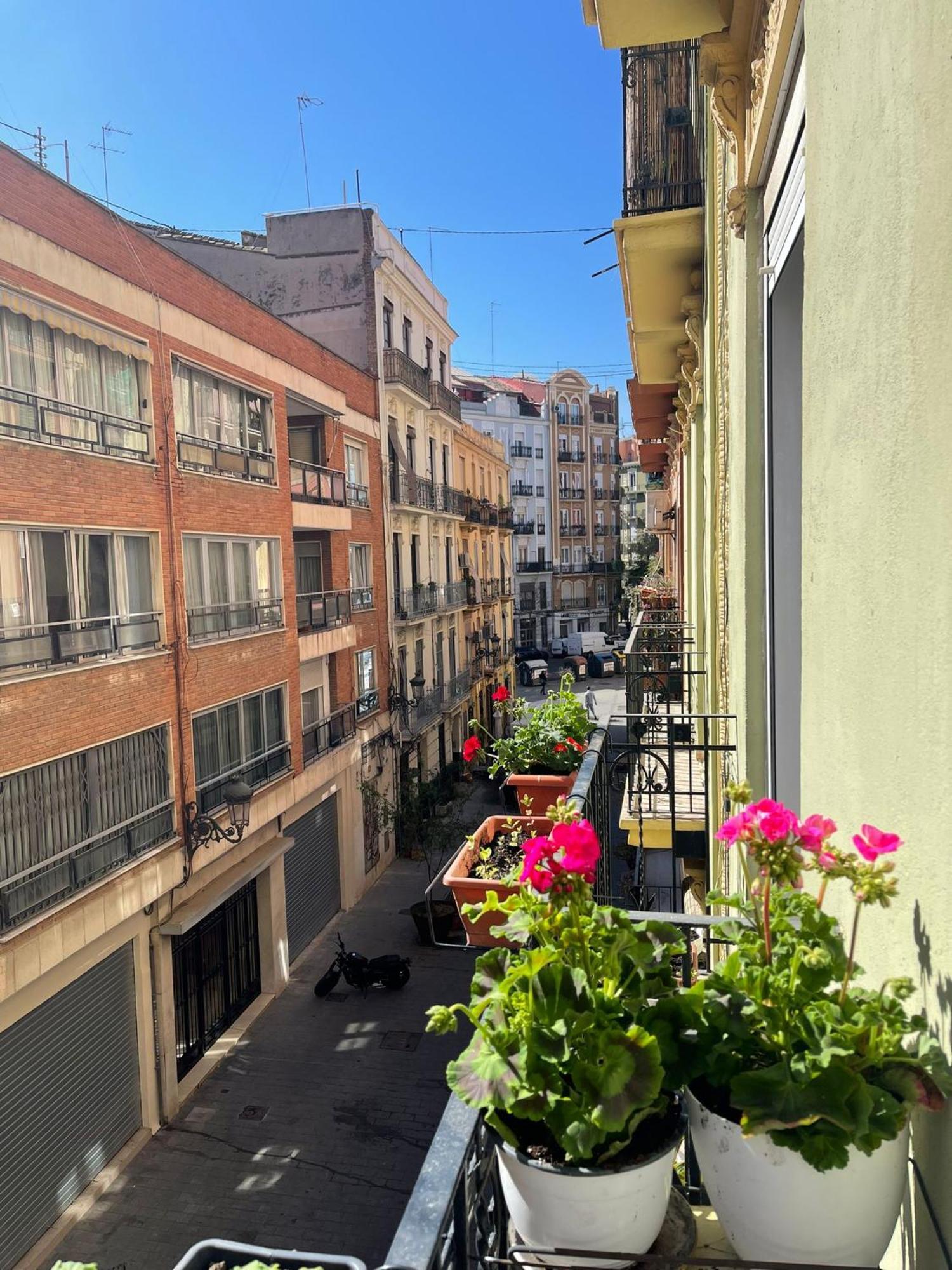 Habitacion Privada En Piso Compartido Valencia Exteriör bild